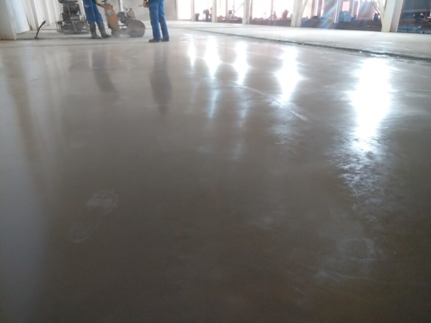 бетонна підлога для складу
